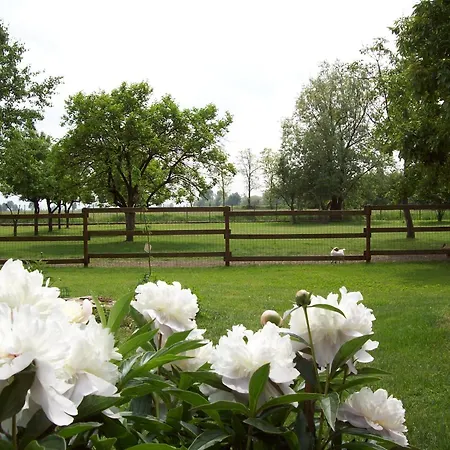 Agri Village Pavia Semesterpark
