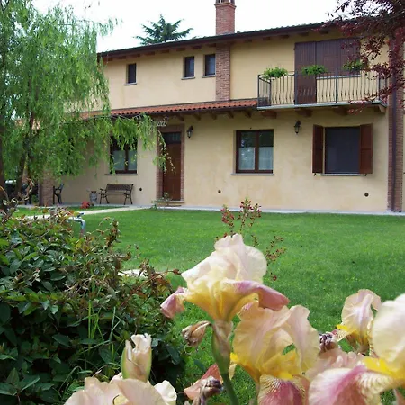 Agri Village Pavia Holiday park 2*